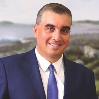 konstantatos_y_box